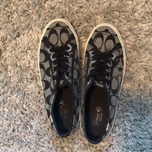 gently worn coach shoes